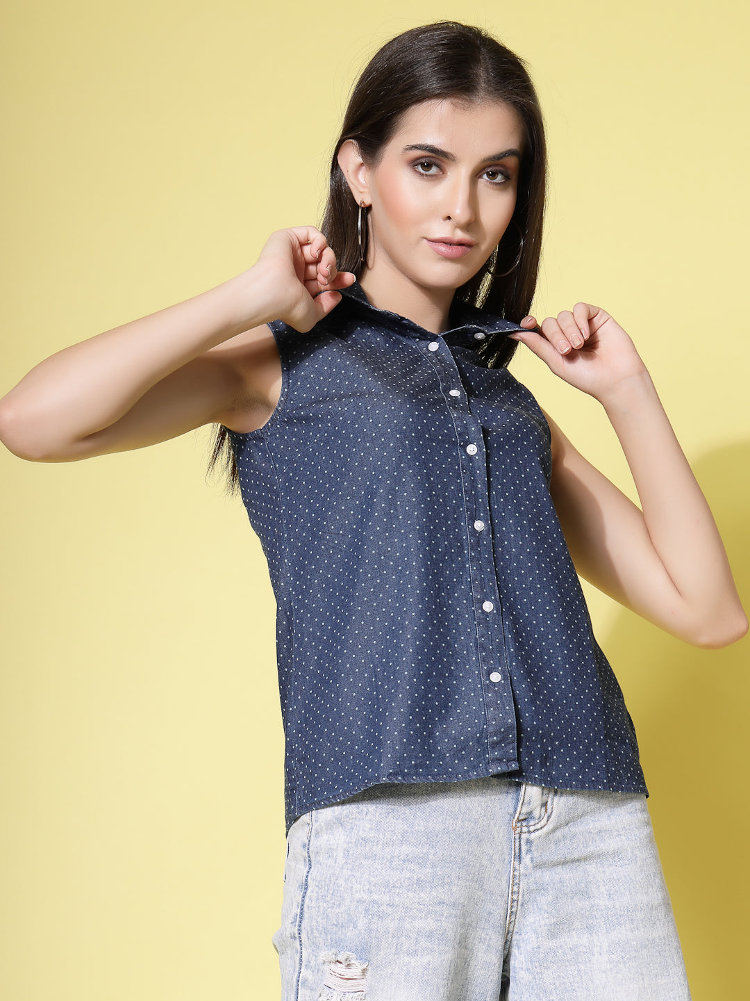 Printed Sleeveless Denim Shirt